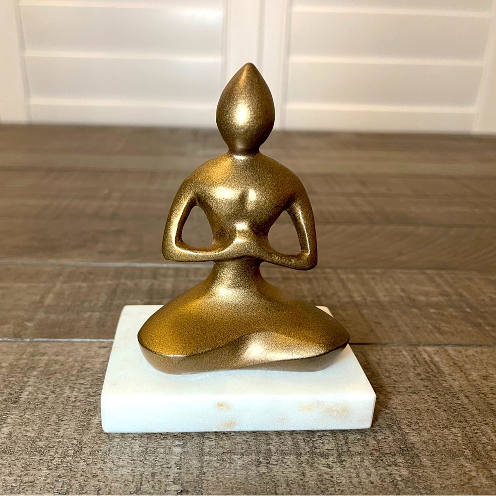 Meditation Breath-Work Prayer Decor